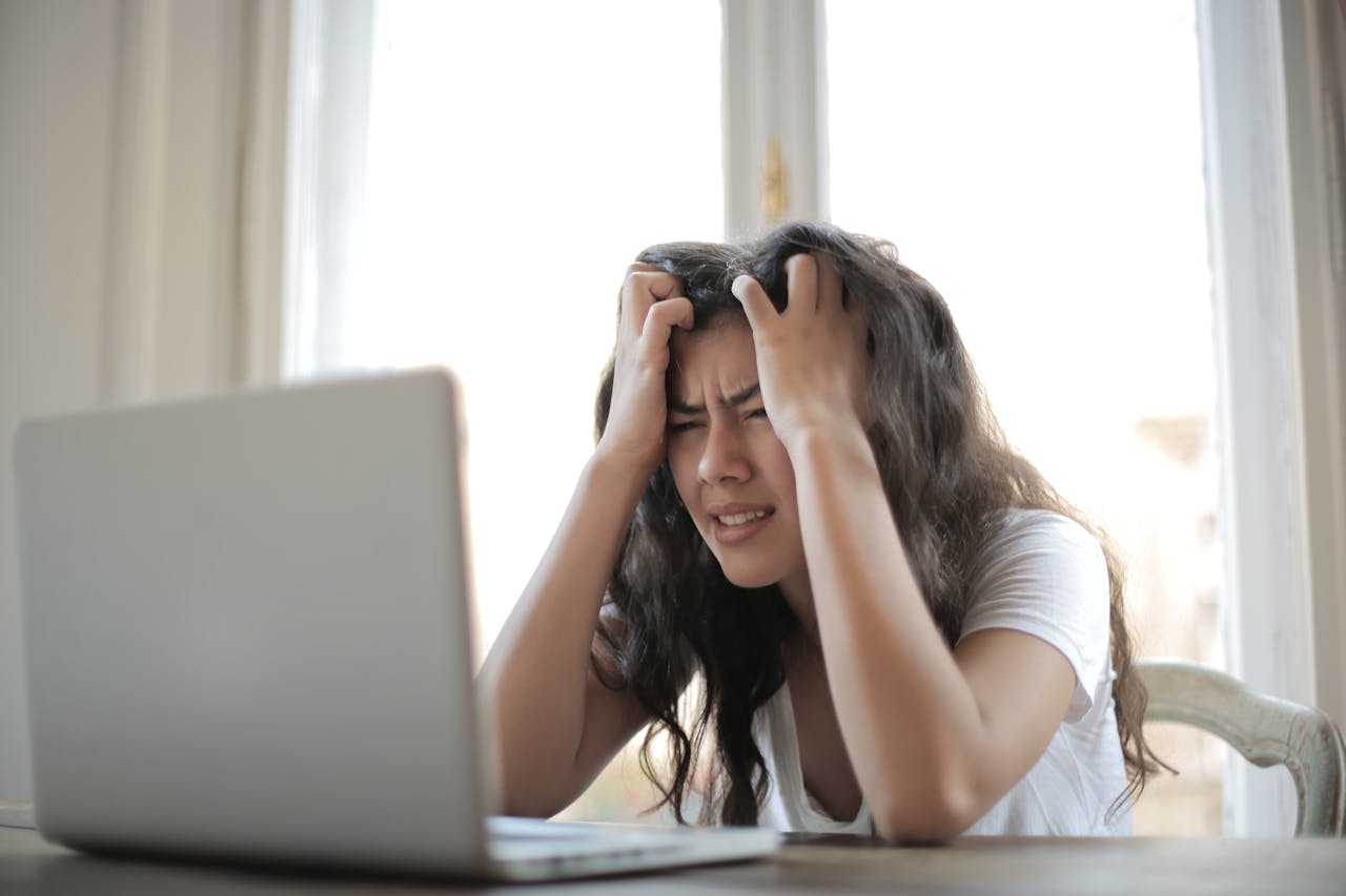 Jangan Malas! Ini Tips Belajar Bahasa Inggris Online untuk Orang Sibuk